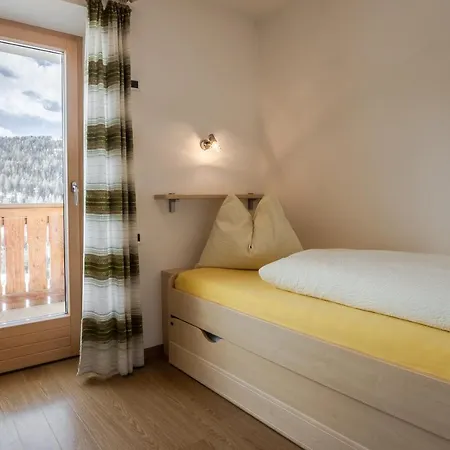 Bed & Breakfast Garni *