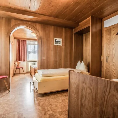 Bed & Breakfast Garni *