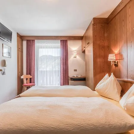 Bed & Breakfast Garni San Cassiano (Badia)